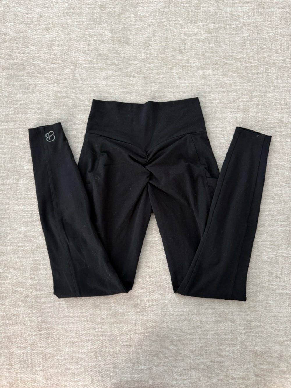 Bombshell Sportswear Contour Legging — Black - Picture 4 of 6